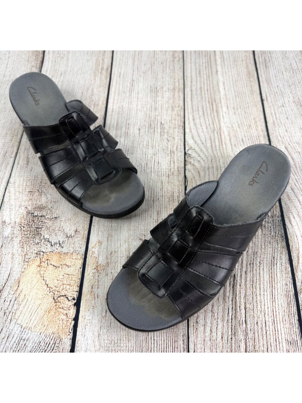 Clarks Black Leather Comfort Slide Sandals Cushioned Footbed Size 8M